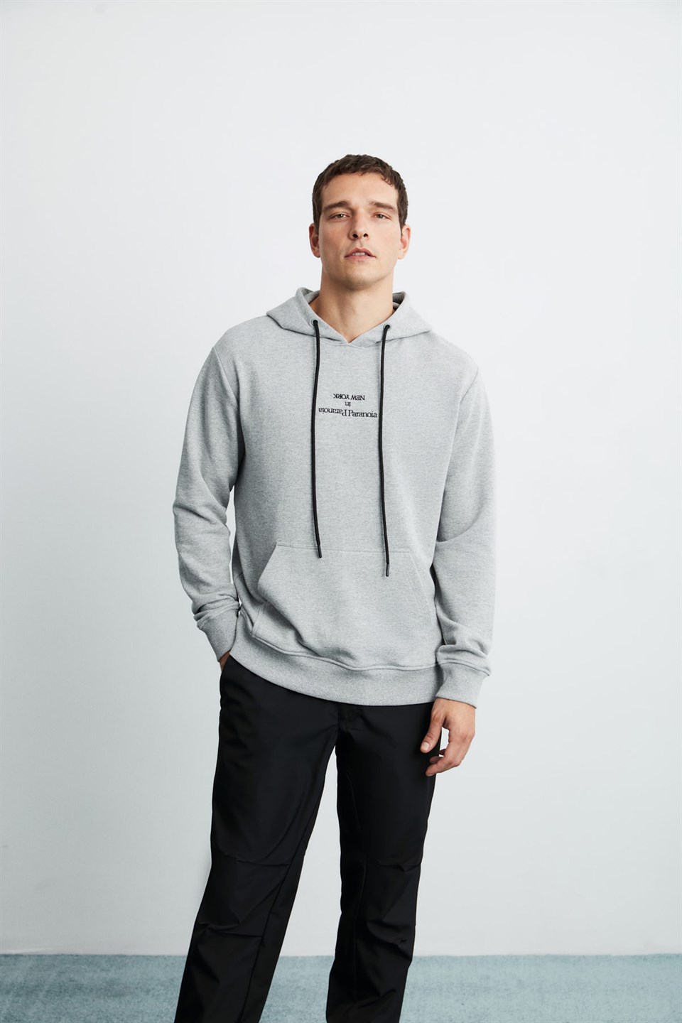 ABRAM Erkek Grimelanj Nakışlı-İşlemeli Kapüşonlu Comfort Fit Sweatshirt