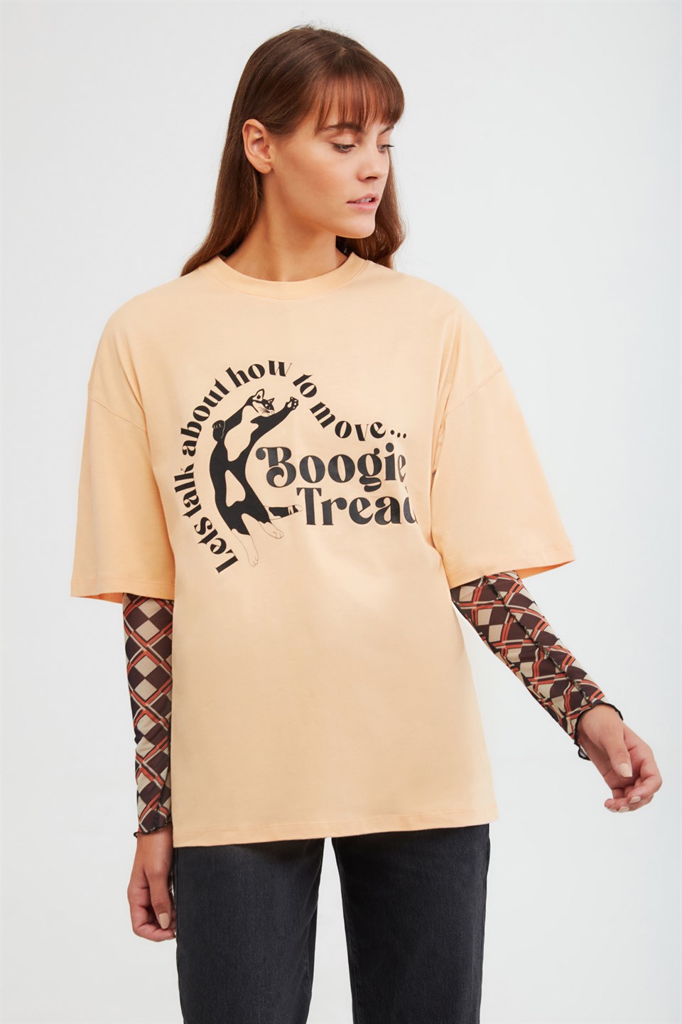 BOOGIE Kadın Somon Baskılı Yuvarlak Yaka Oversıze T-Shirt