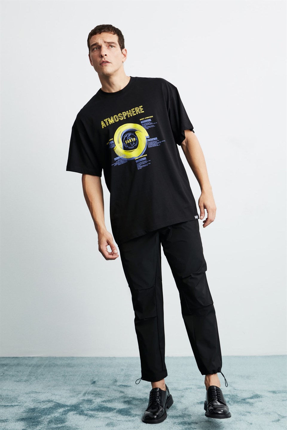 CALVIN Erkek Siyah Baskılı Yuvarlak Yaka Comfort Fit T-Shirt