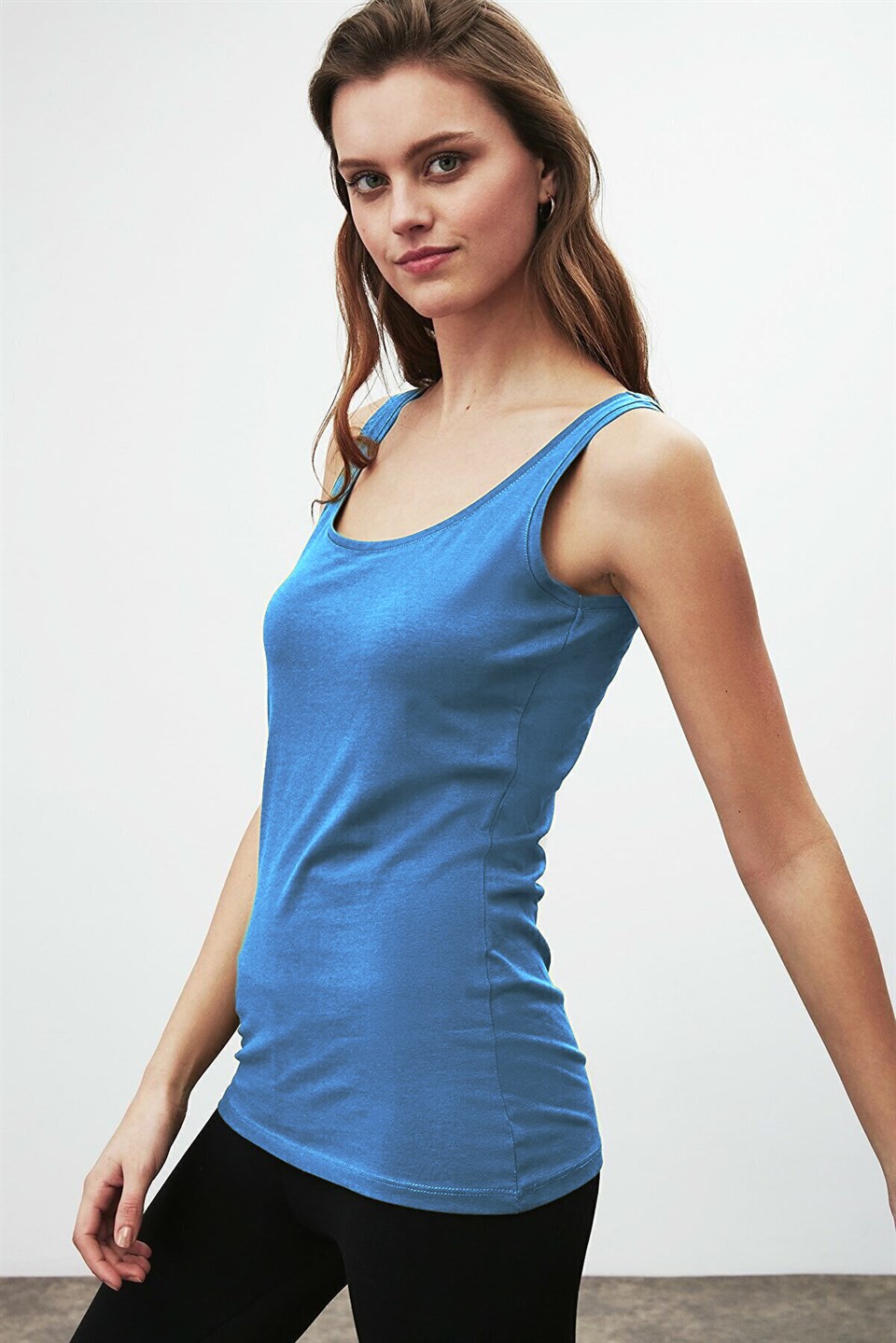 CLAIRE Kadın Mavi Düz Renk Yuvarlak Yaka Comfort Fit T-Shirt
