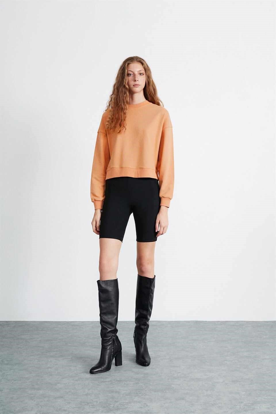 ELIZABETH Kadın Turuncu Düz Renk Yuvarlak Yaka Comfort Fit Sweatshirt