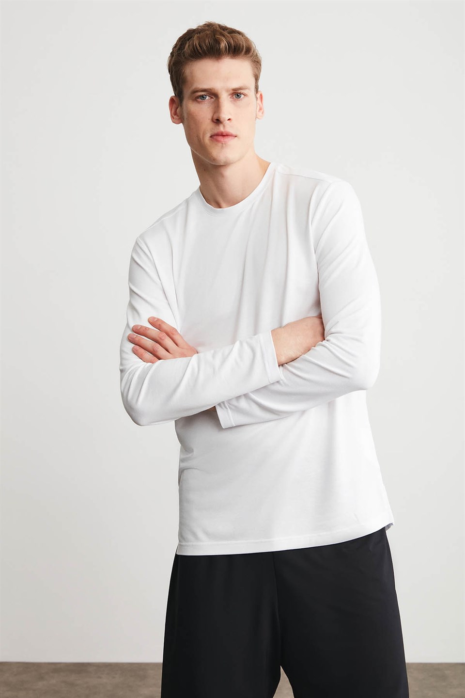 HUMMER Erkek Beyaz Düz Renk Yuvarlak Yaka Comfort Fit T-Shirt