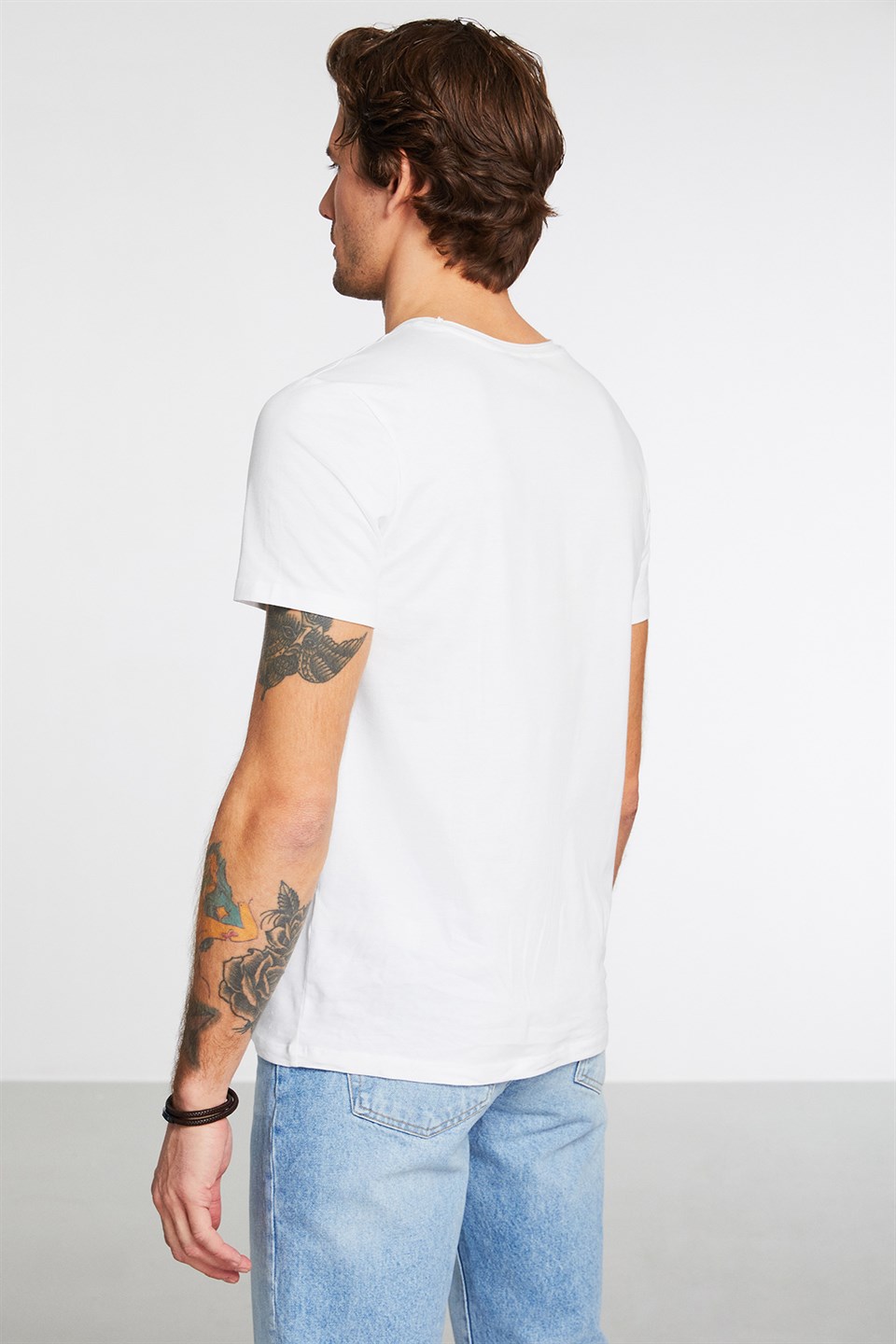 JACE Erkek Beyaz Düz Renk Yuvarlak Yaka Slim Fit T-Shirt