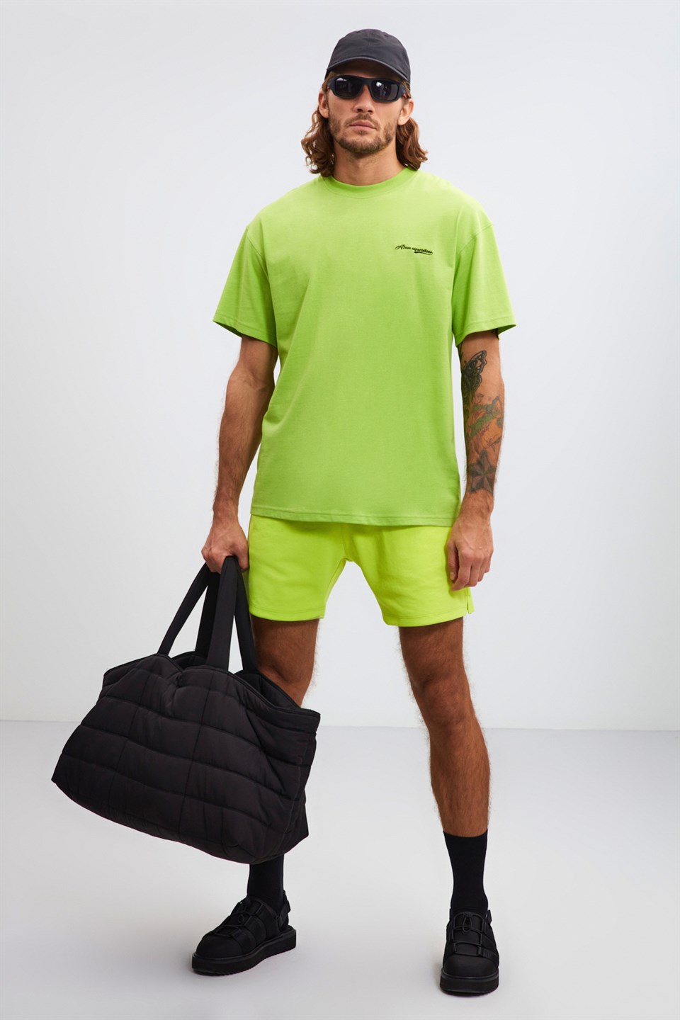 JEFFERSON  Regular Fit Şort  Neon Yeşil  Beli Lastikli   Paçası Baskı Detaylı Kısa Boy