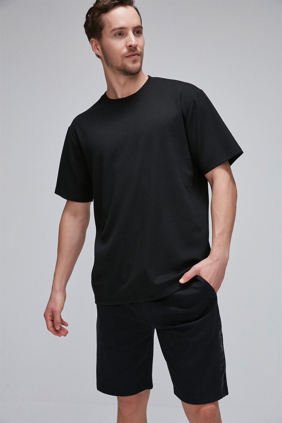 MAVERICK Erkek Siyah Düz Renk Yuvarlak Yaka Comfort Fit T-Shirt