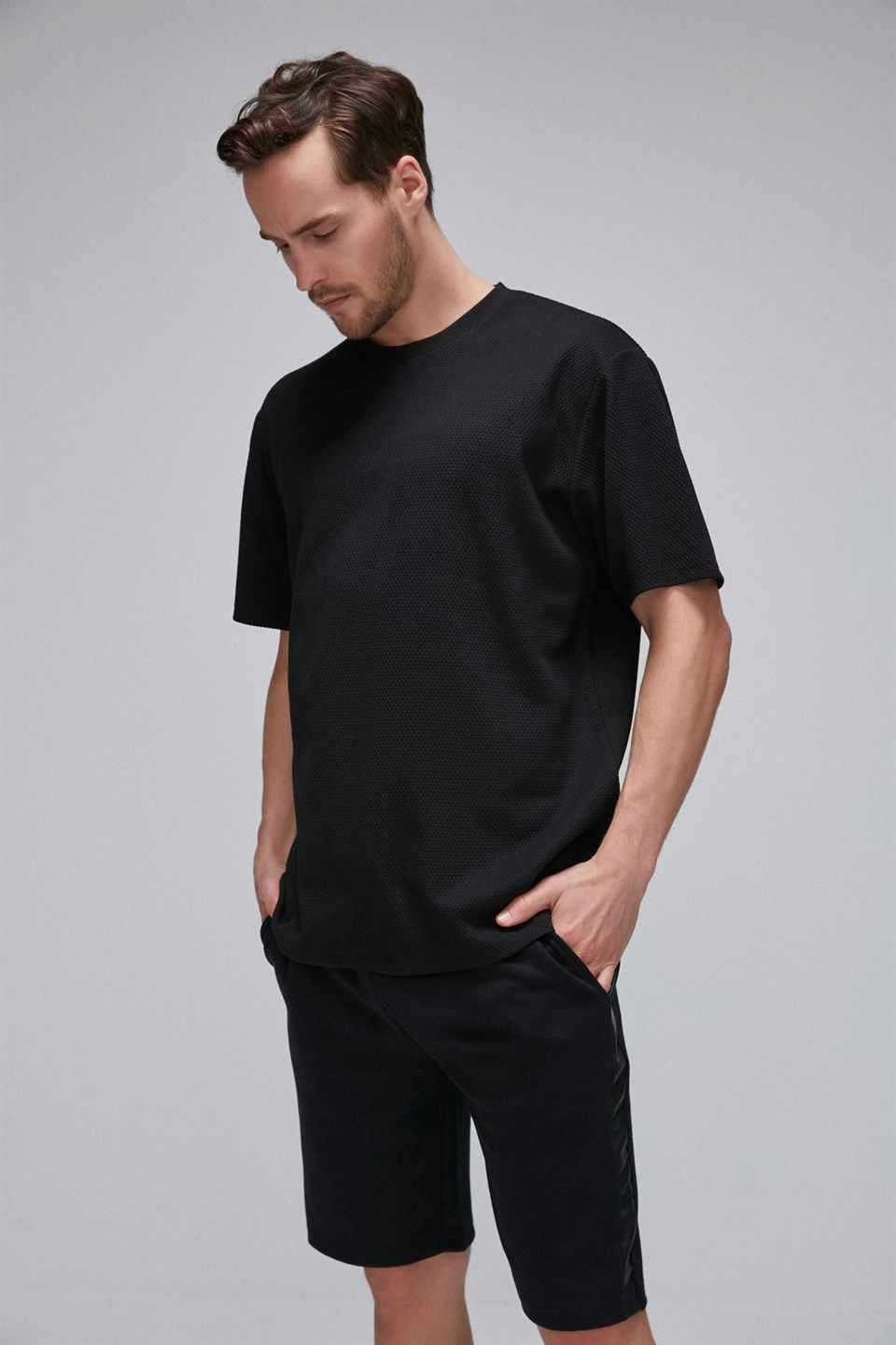 MAVERICK Erkek Siyah Düz Renk Yuvarlak Yaka Comfort Fit T-Shirt