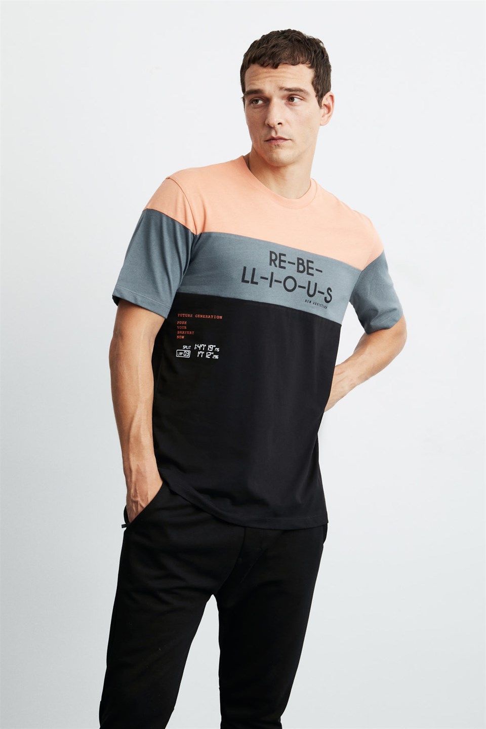 PUG Erkek Turuncu Baskılı Yuvarlak Yaka Comfort Fit T-Shirt