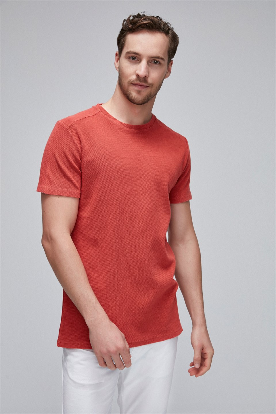 RYAN Erkek Kiremit Rengi Düz Renk Yuvarlak Yaka Comfort Fit T-Shirt