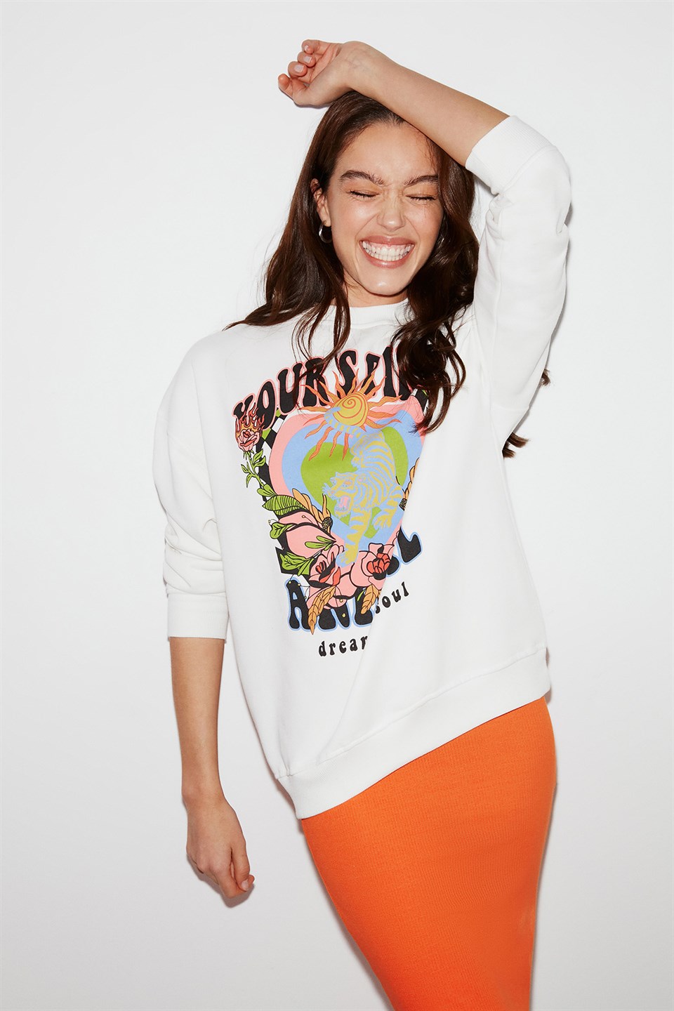 VICKY Kadın Beyaz Baskılı Yuvarlak Yaka Oversıze Sweatshirt