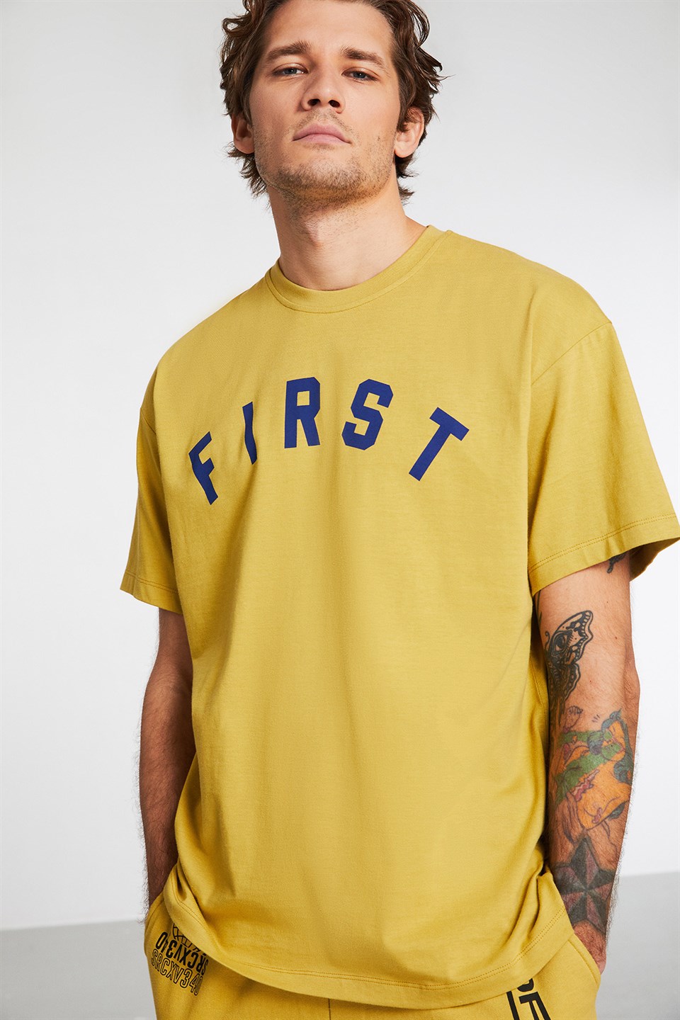 WHIST Erkek Safran Sarı Baskılı Yuvarlak Yaka Oversize T-Shirt