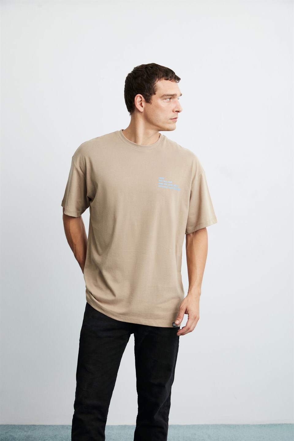 ZANE Erkek Kahverengi Baskılı Yuvarlak Yaka Oversize T-Shirt